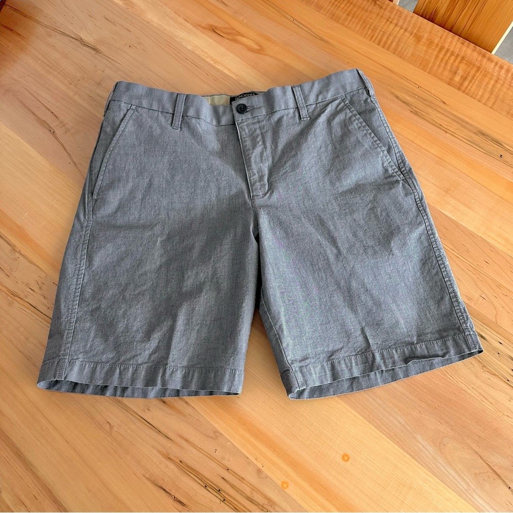 Dockers Men's Straight Fit Supreme Flex Ultimate 9.5" Shorts